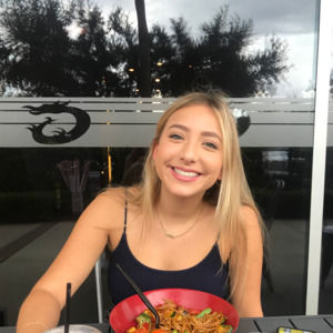 Meet your Posher, Natalie